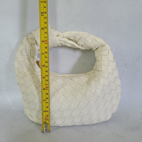 White Woven Mini Handbag - Picture 8 of 11